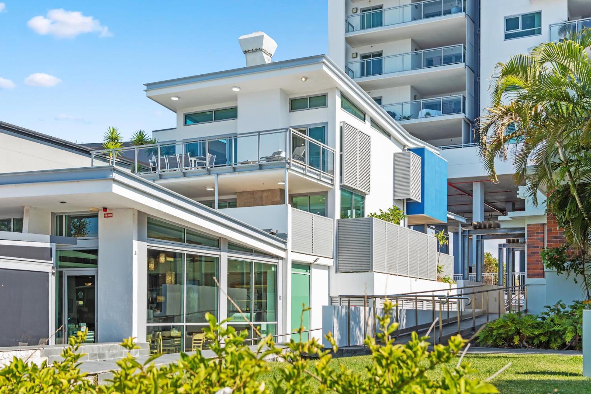 Proximity Waterfront Apartments Redcliffe Exterior photo